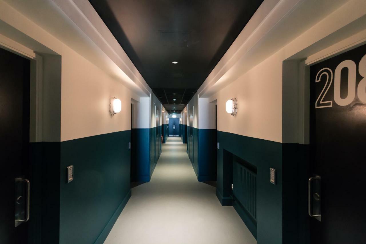Hostal Latroupe Jacobs *