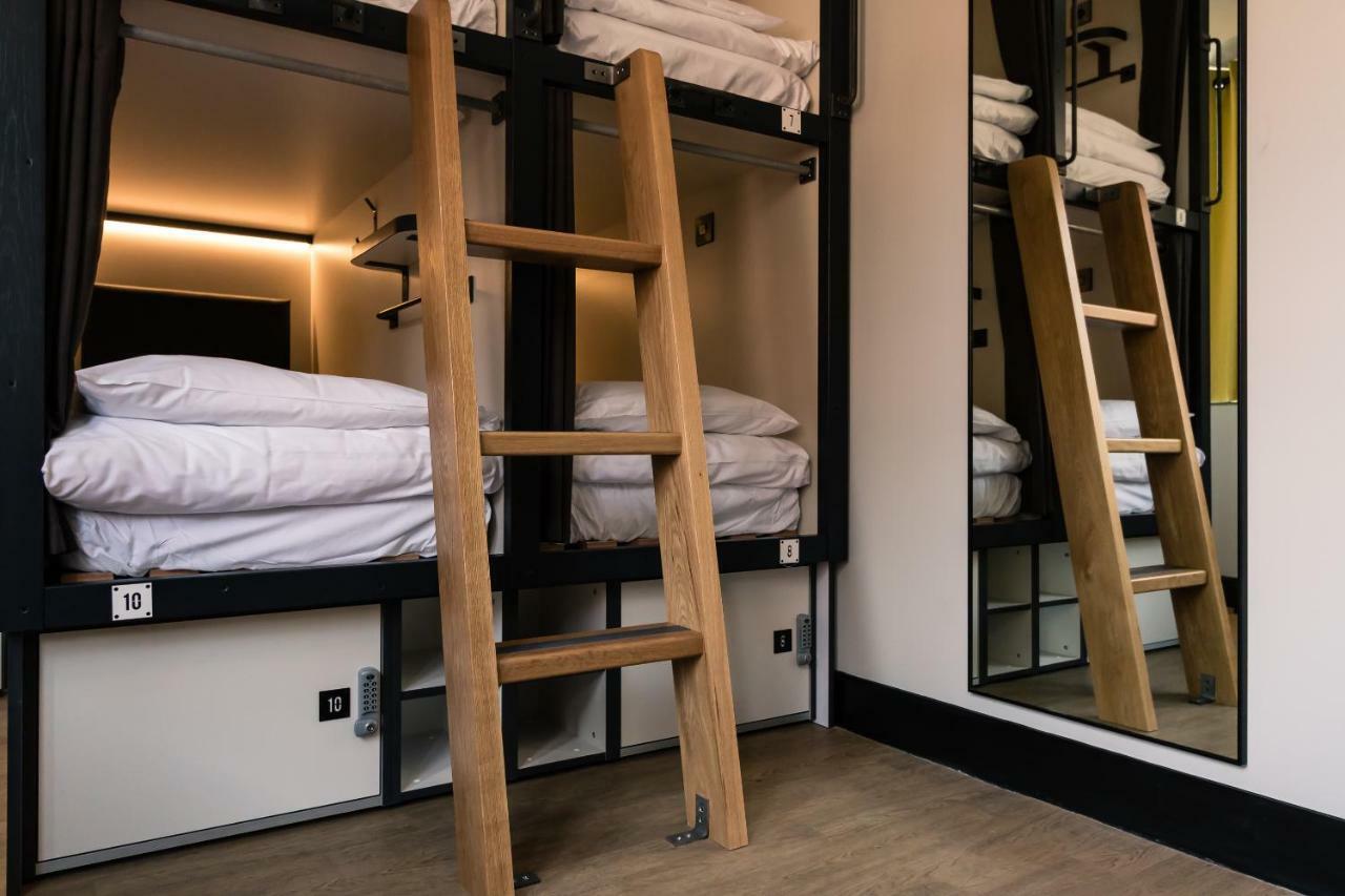 Hostal Latroupe Jacobs *