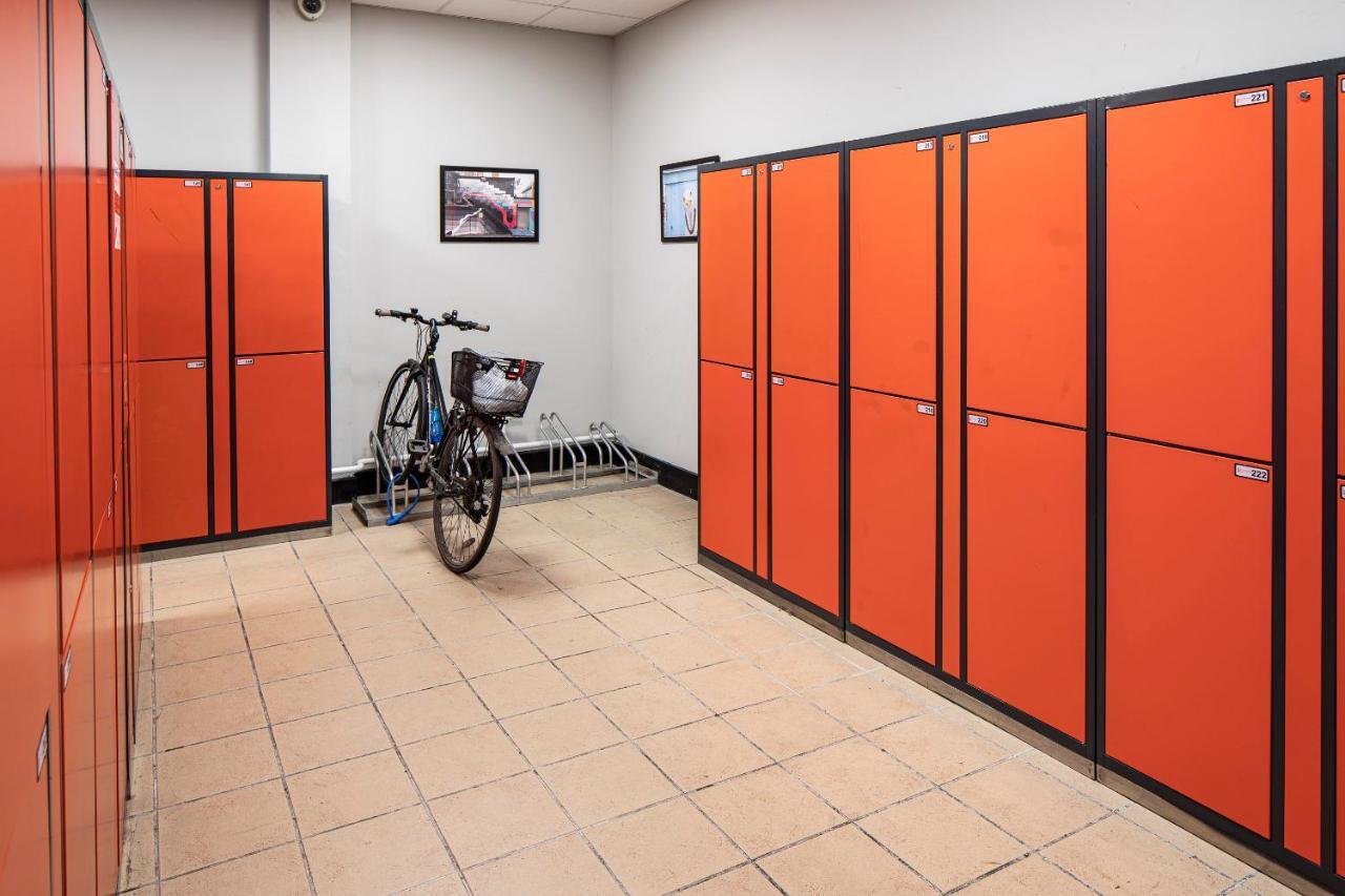 Hostal Latroupe Jacobs *